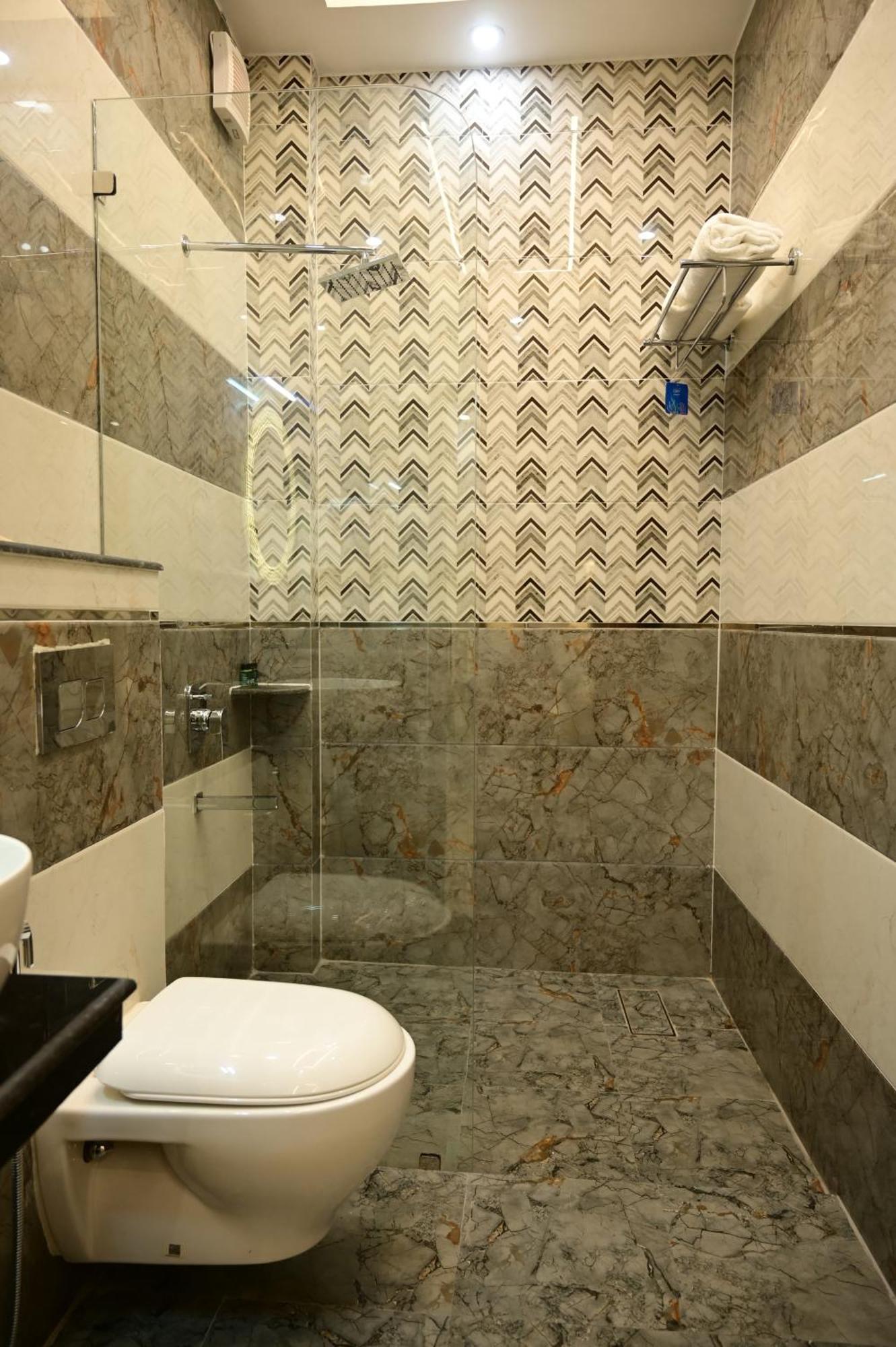 Hotel Vedic Inn Faizābād Extérieur photo